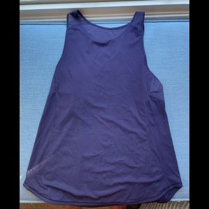 Lululemon Purple Keyhole Sculpt Tank. No Tags. Size Small. Great Condition.